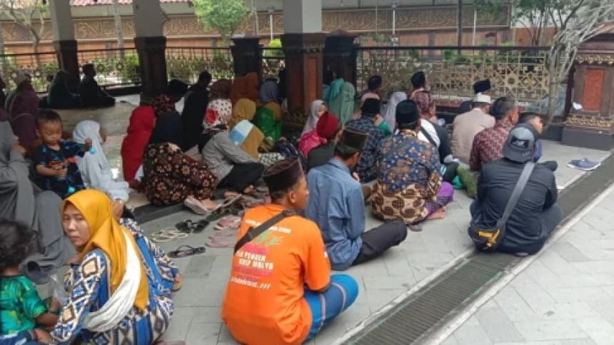 Peziarah Makam Gus Dur Meningkat Jelang Peringatan Haul Ke-13 Gus Dur di Tebuireng