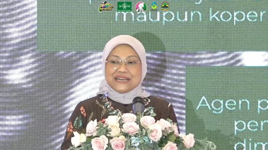 Menaker Ida Fauziyah: Pesantren Berkontribusi Nyata Cerdaskan Kehidupan Bangsa