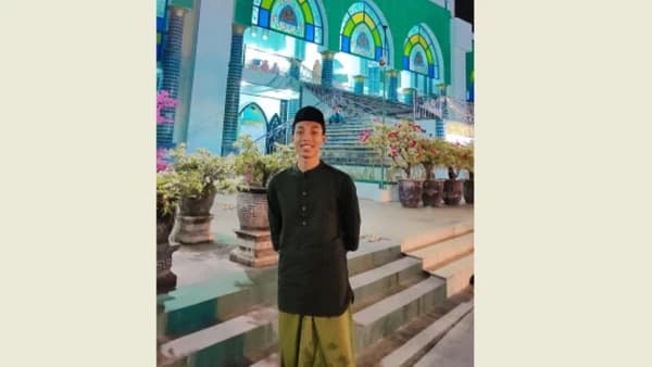 Punya Cita-cita Kuliah di Luar Negeri, Santri Ini Diterima 11 Kampus