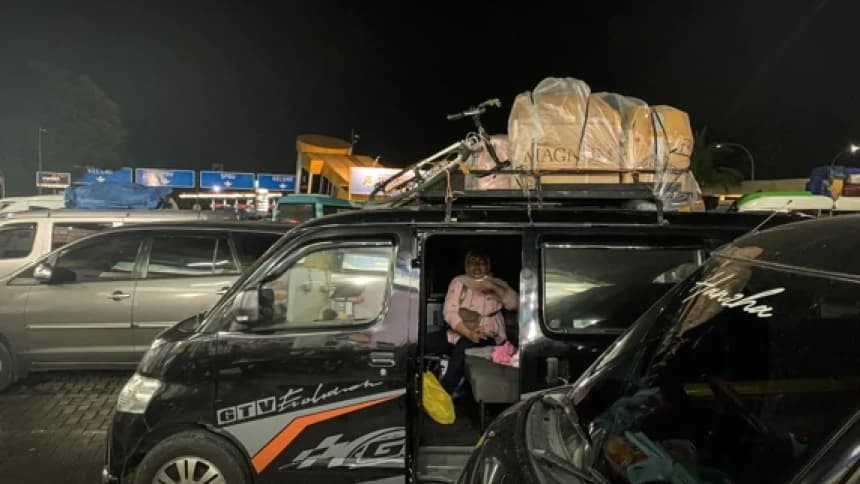 7 Tips Aman Berkendara di Tol saat Mudik Lebaran