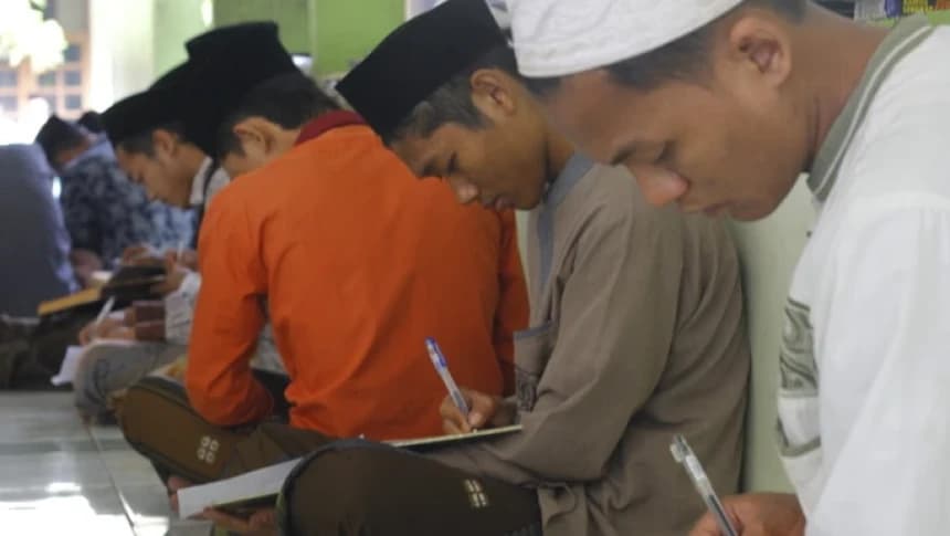 Adab Murid terhadap Guru Menurut Hadratussyekh KH Hasyim Asy'ari