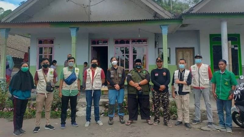 NU Care Candi Sidoarjo Realisasika Pos Layanan Kesehatan bagi Warga Terdampak Bencana Semeru