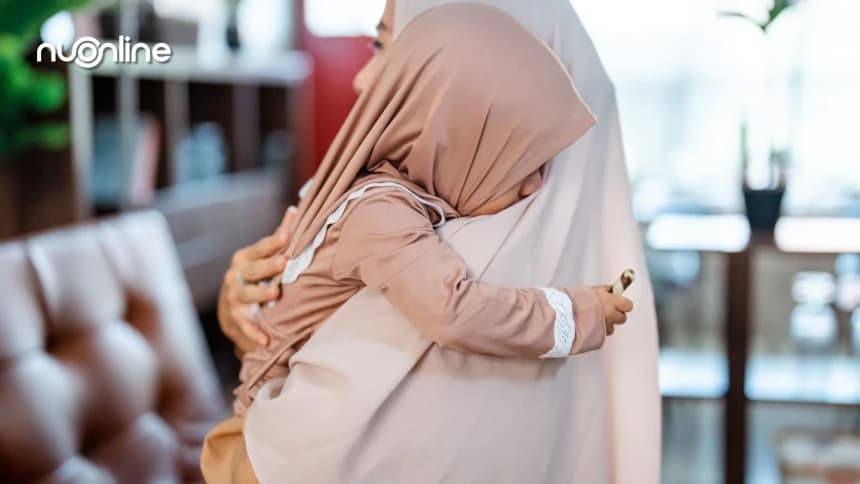 Khutbah Jumat: Rawatlah Ibumu, Anugerah Dunia Akhirat Merindukanmu