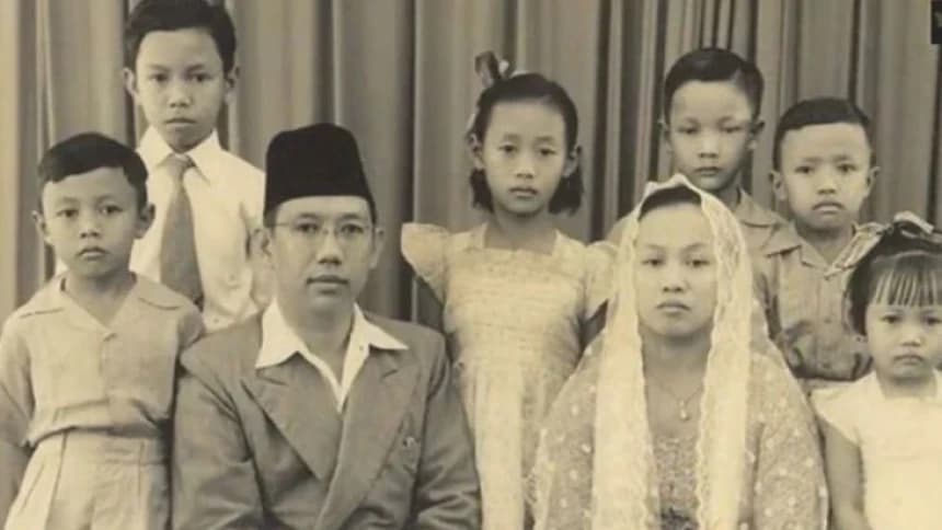 Nyai Solichah, Perempuan Hebat di Balik Perjuangan KH Wahid Hasyim