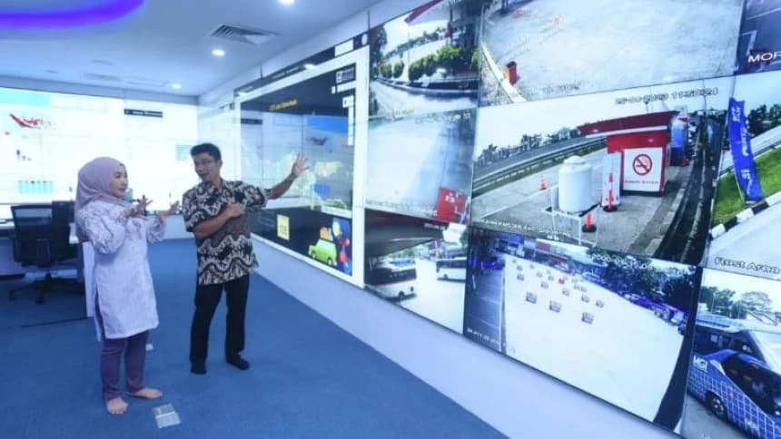 Direksi Pertamina Pantau Arus Balik melalui Command Center