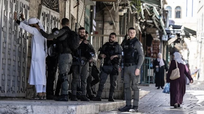 Israel Batasi Shalat di Masjid Al-Aqsa, Jamaah Kosong Melompong