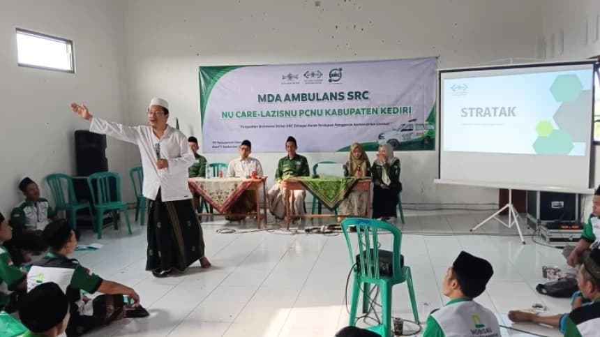 LAZISNU Kediri Bekali para Sopir Ambulans Kemampuan Profesional Berstandar NU