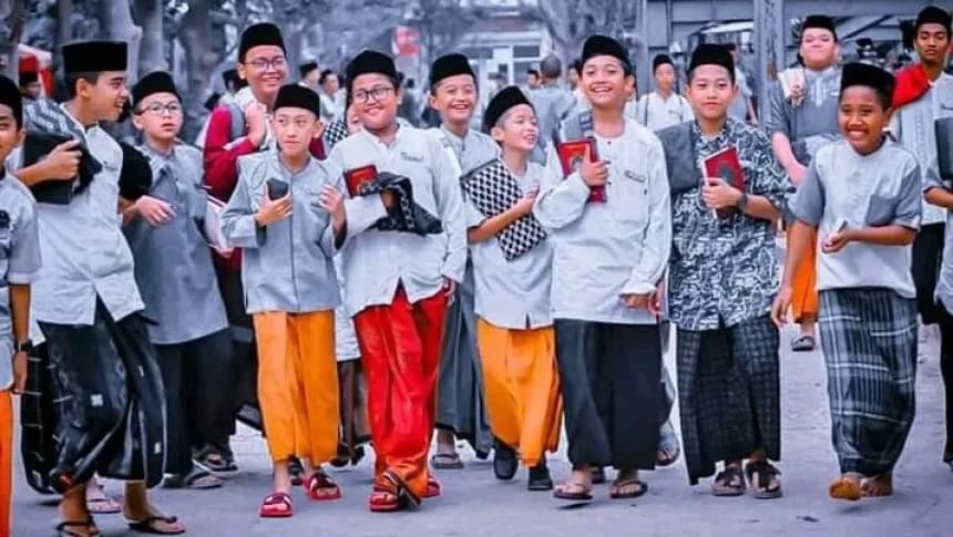 Jumlah Santri Menurun: Alarm Pudarnya Pesona Pesantren?