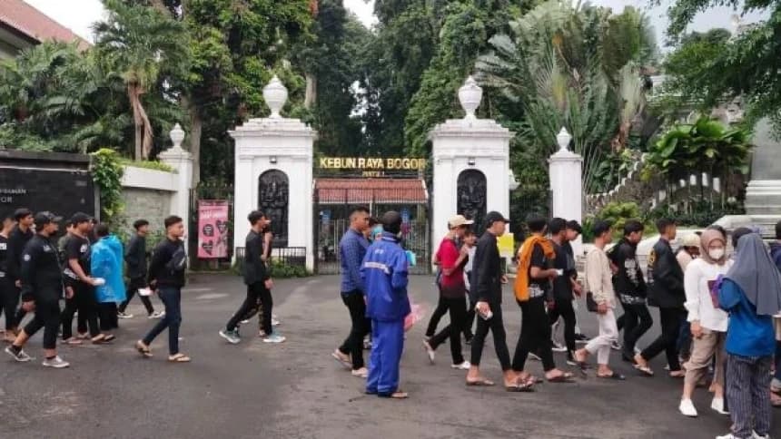 Kebun Raya Bogor, Destinasi Piknik Akhir Pekan di Kota Hujan