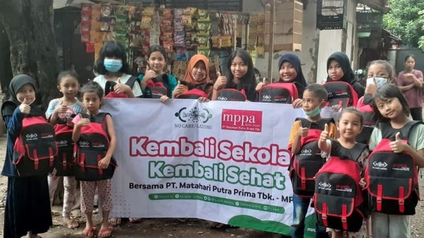 Sambut PTM, NU Care-LAZISNU Distribusikan Perlengkapan Sekolah