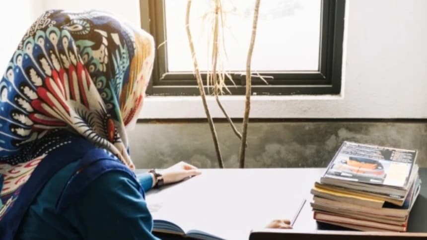 Tafsir Surat Al-Baqarah Ayat 228: Ketentuan Iddah dan Rujuk dalam Perceraian