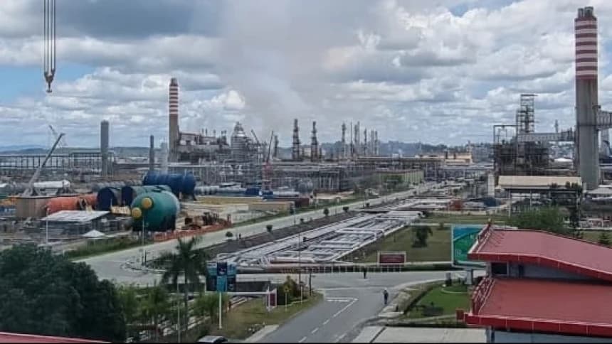 Kebakaran Kilang Pertamina Balikpapan Berhasil Dipadamkan