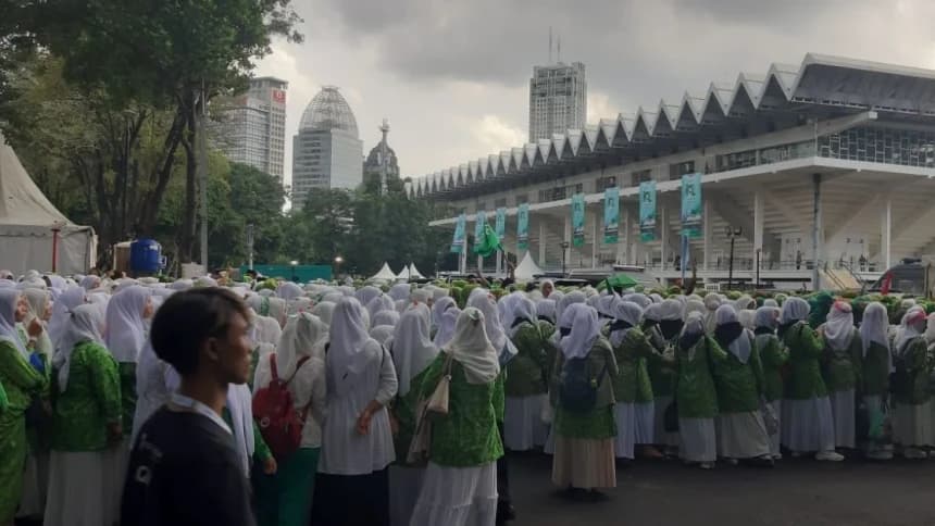 Peserta Resepsi Harlah Ke-102 NU Mulai Padati Arena