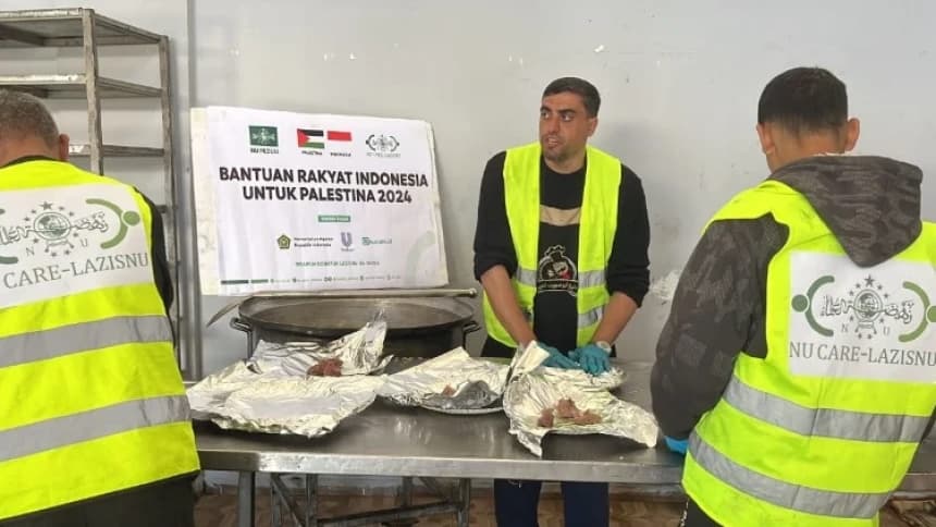 Proses Penyaluran Makanan dari NU Care-LAZISNU untuk Warga Jalur Gaza yang Krisis Pangan