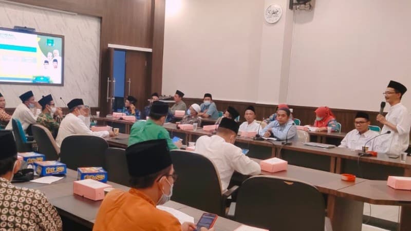 Songsong Satu Abad NU, PWNU Jatim Dirikan 100 BMTNU