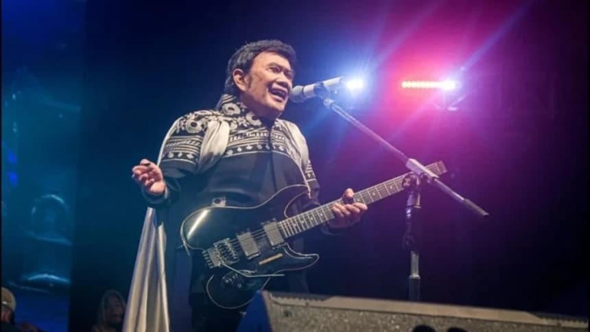 Kisah Raja Dangdut Rhoma Irama Sowan KH Ali Maksum, Diminta Fokus Berkesenian
