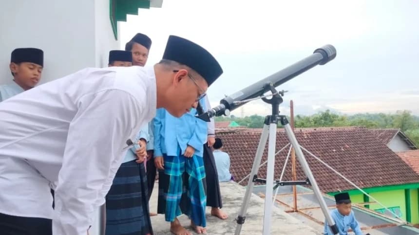 Lembaga Falakiyah Instruksikan Rukyatul Hilal Awal Rajab 1447 H