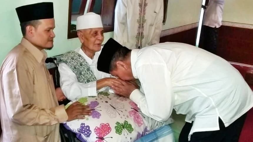 Hari Santri 2023: Adab Santri terhadap Keluarga Kiai