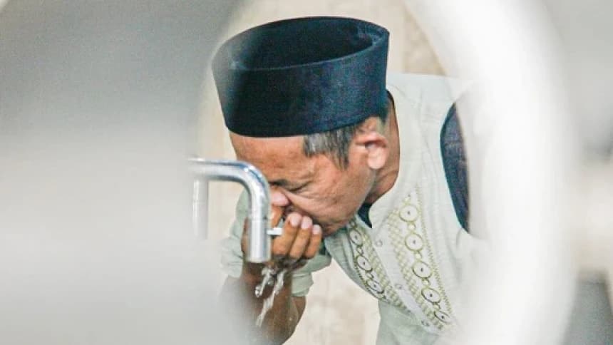 Hukum Wudhu Tanpa Berkumur