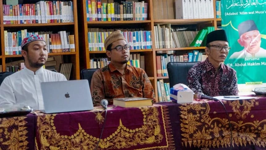 Selamatkan Kandungan Informasi, 15 Manuskrip Koleksi Perpustakaan Tebuireng Didigitalisasi