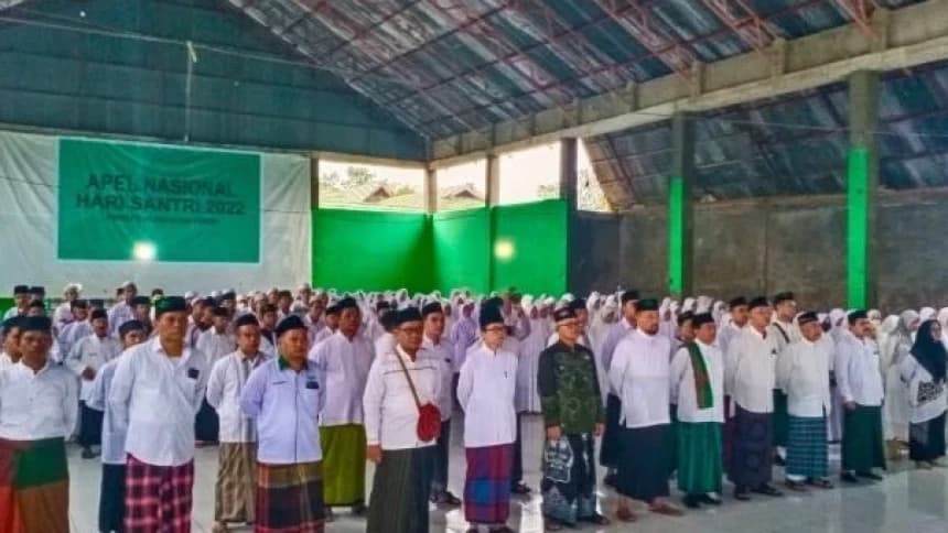 Puisi-Puisi karya Ahmad Zaini tentang Santri