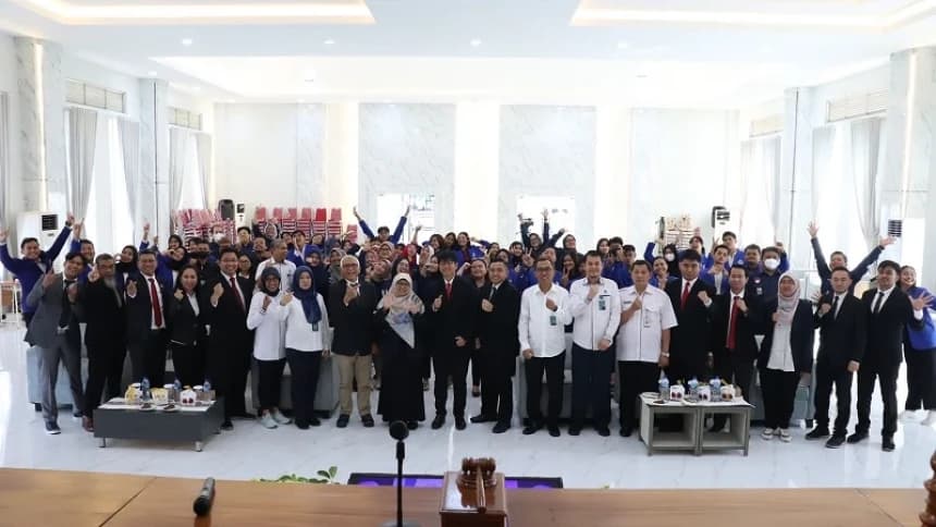 Polteknaker: Enam Tahun Berkarya Cetak Tenaga Kerja Unggul, Kompeten, dan Siap Kerja