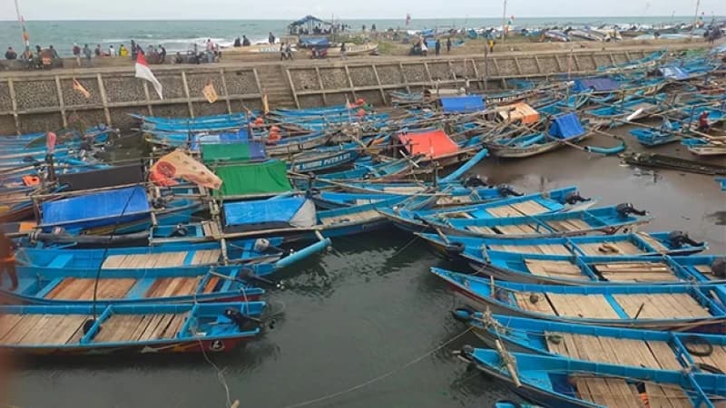 Gelombang Tinggi di Cianjur Hantam 67 Perahu Nelayan, SNNU Desak Revitalisasi Dermaga
